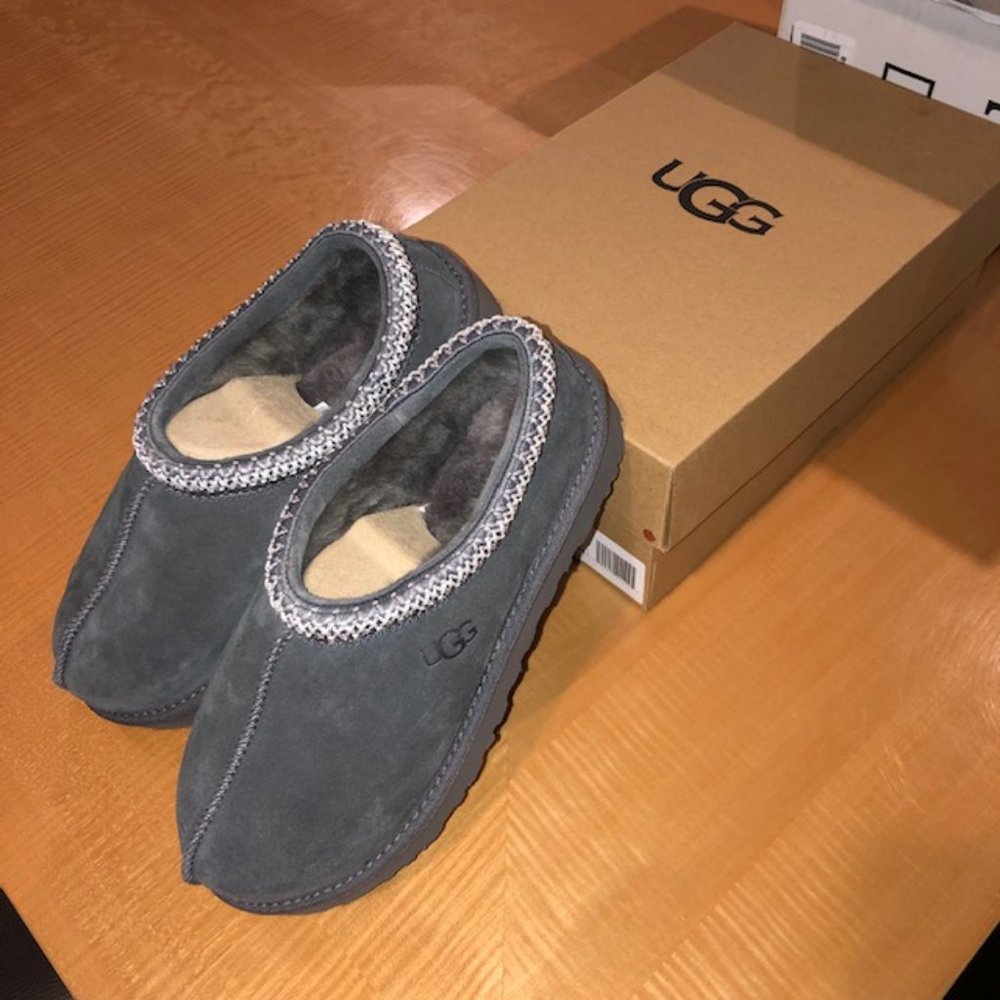 UGG Tasman Women Size 9 Charcoal New NWT
